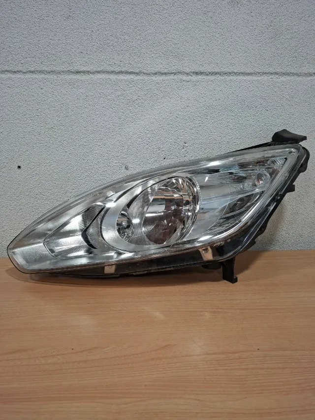 FARO DELANTERO IZQUIERDO Ford C-Max