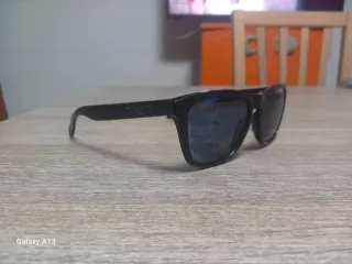 Occhiali da sole Oakley Frogskins neri e blu