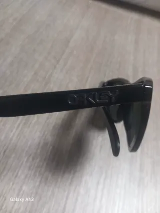 Occhiali da sole Oakley Frogskins neri e blu