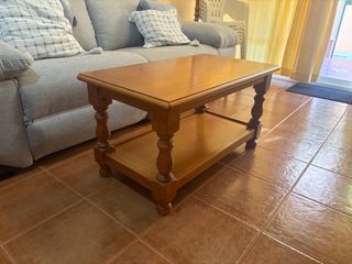 Mueble de salón comedor provenzal, madera maciza.