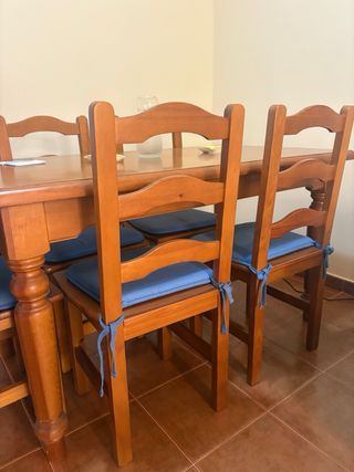 Mueble de salón comedor provenzal, madera maciza.