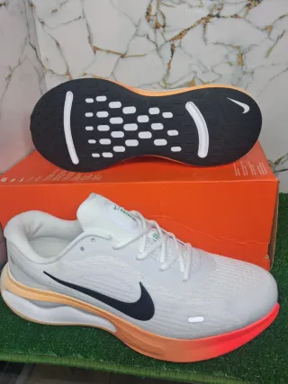 Zapatillas Nike Talla 48.5 Blancas Naranja