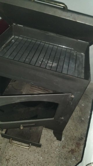 Estufa de leña OSLO con horno panadero(250€)
