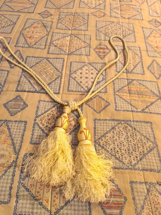 Agarrador Vintage com Borlas