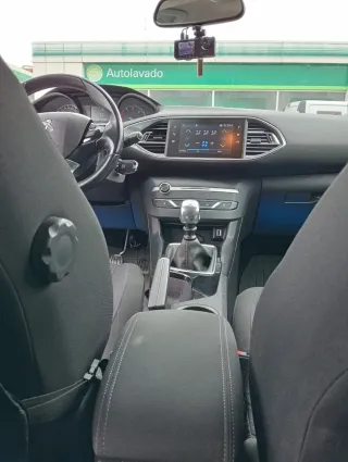 Peugeot 308 2018