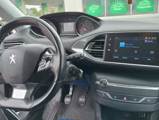 Peugeot 308 2018