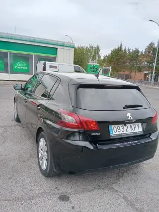 Peugeot 308 2018