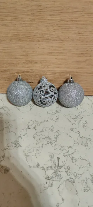 Set 11 Palle Natalizie Argento e Bianco