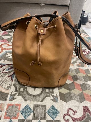 Borsa secchiello in pelle marrone