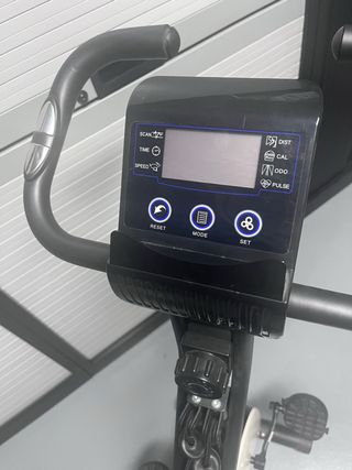 Bicicleta Estática Plegable INTEY