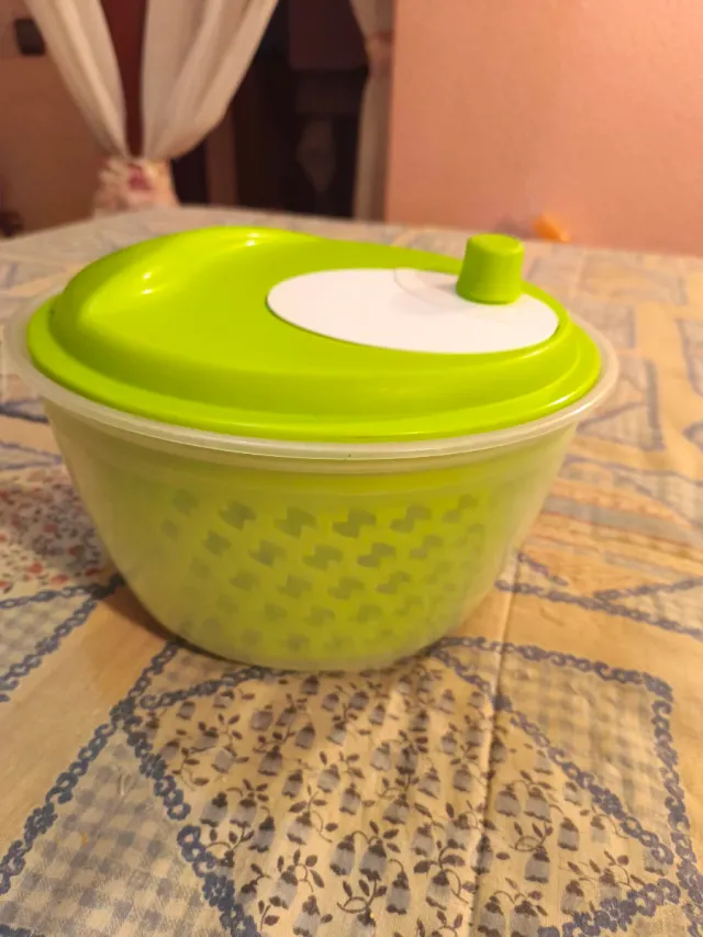 Centrifugadora de saladas verdes