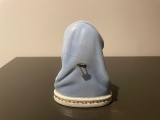 Figura antigua de Virgen de porcelana
