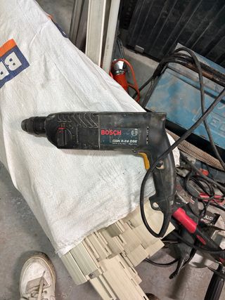 Taladro percutor Bosch GBH 2-24 DSE