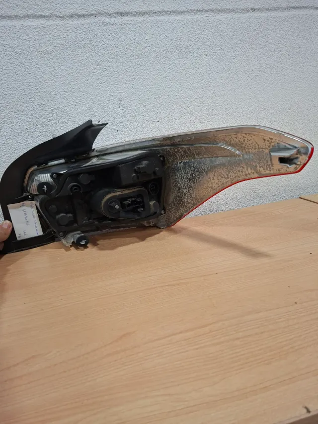 PILOTO TRASERO IZQUIERDO CITROËN C-ELYSEE