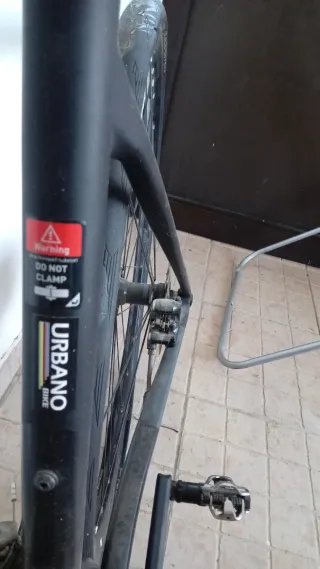 Bicicleta Cube Attain 2022