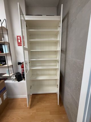 Mueble Vitrina Blanco Madera y Cristal