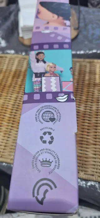 Peluca I'm a Girly azul y morada con soporte