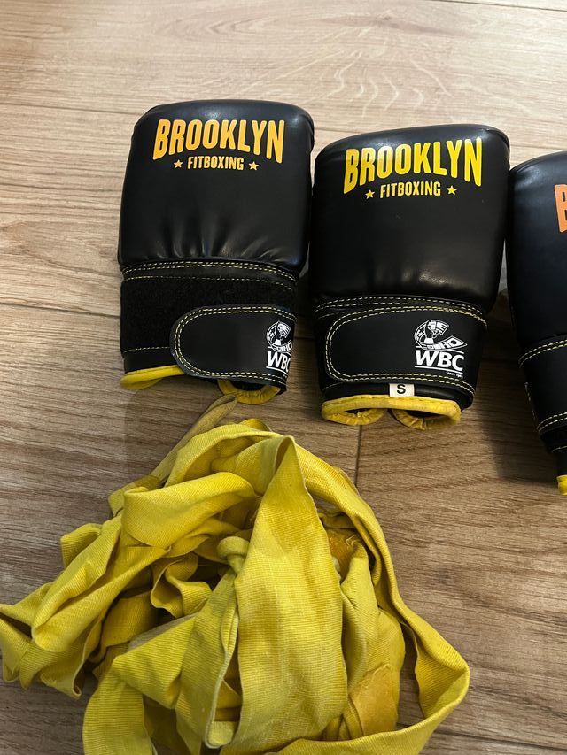 Pack Boxeo Brooklyn: Guanti + Fasce