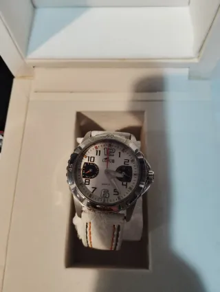 Reloj Lotus Cuarzo Correa Blanca