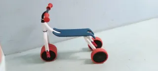 Triciclo infantil sin pedales