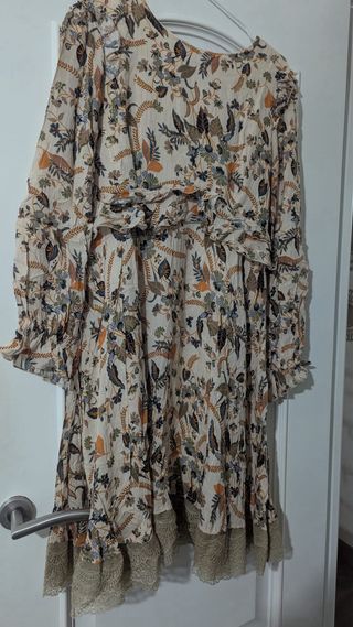 Vestido estampado floral beige