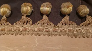 Antiguo bordado seda.