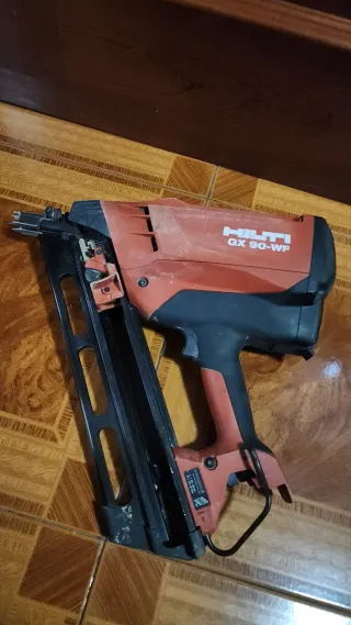 Pistola Clavos Hilti GX 90-WF
