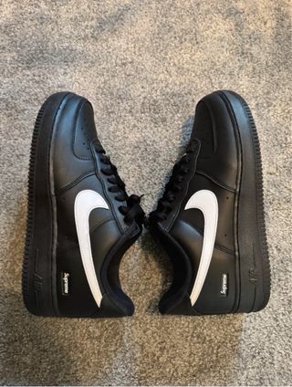 Nike Air Force 1 Supreme Black