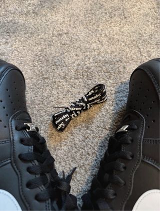 Nike Air Force 1 Supreme Black