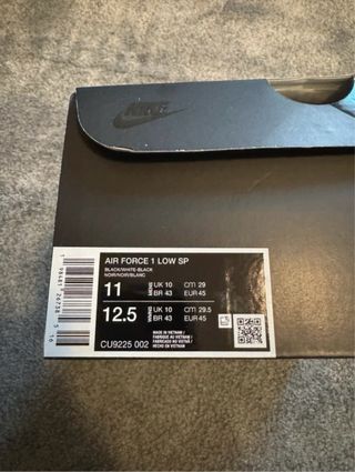 Nike Air Force 1 Supreme Black