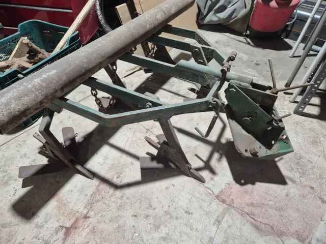 Tractor Pasquali 995 articulado