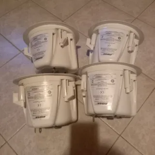 Lotto 4 altoparlanti Bose Freespace