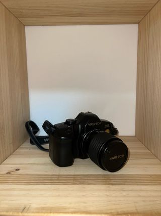 Yashica 109 Multi Program Fotocamera reflex