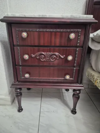 Mesillas de noche madera y mármol