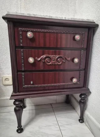 Mesillas de noche madera y mármol