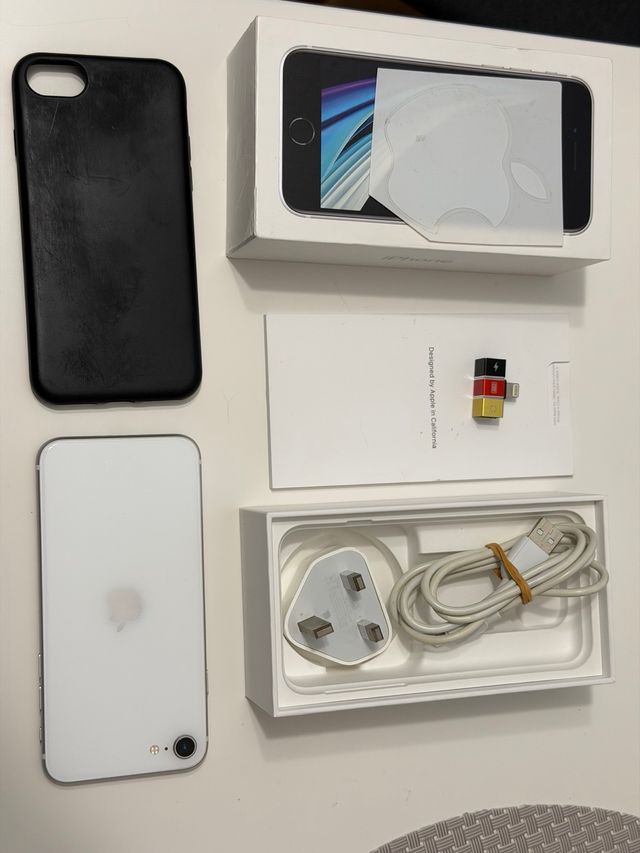 iPhone SE 2020 - 128GB