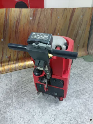 FREGADORA PROFESIONAL NUMATIC ETB4045