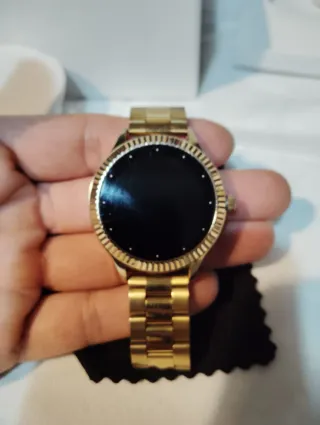 Reloj Viceroy Smart Pro Dorado Correa Negra