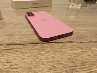 iPhone 16 Rosa
