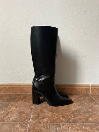 Botas altas negras tacón