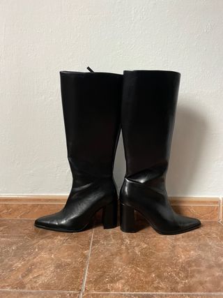 Botas altas negras tacón