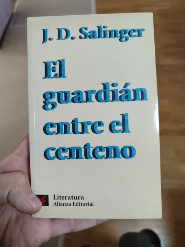 El guardián entre el centeno