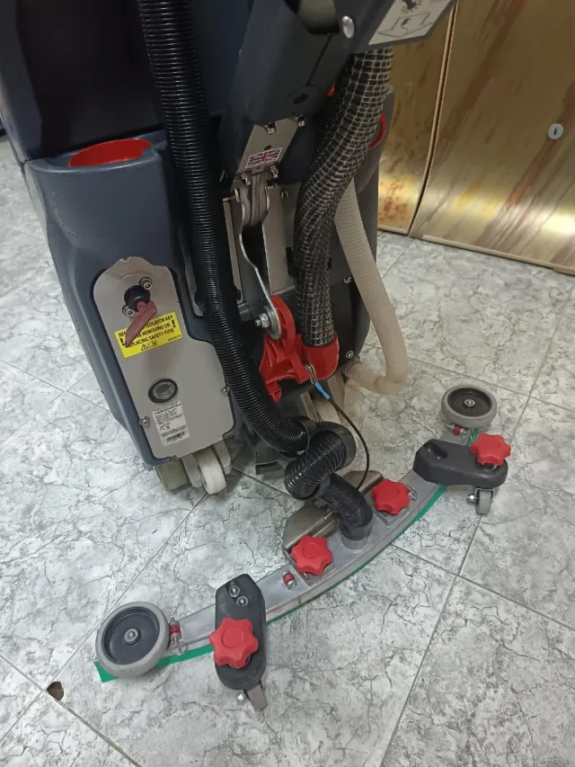 Fregadora industrial Numatic