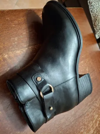 Stivaletti neri donna n.39