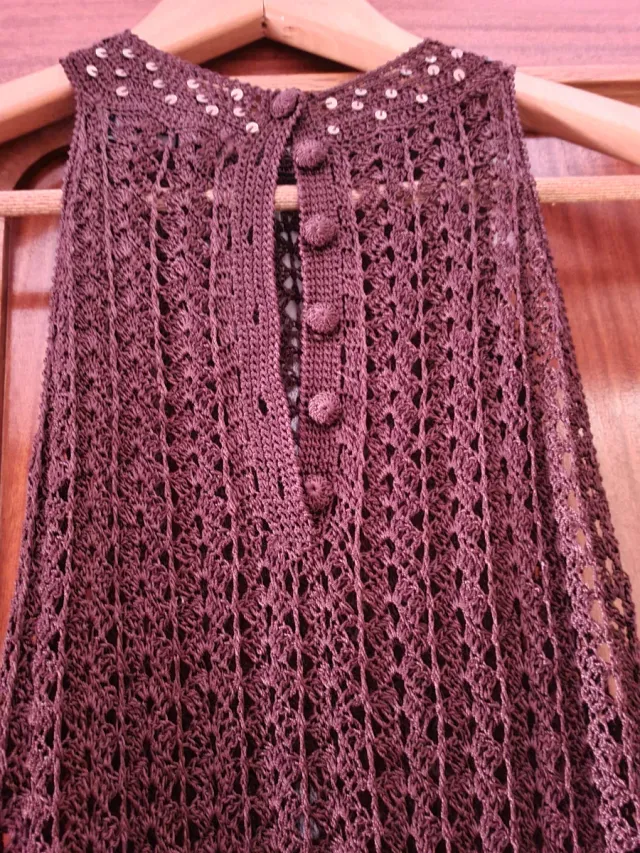 Jersey Zara sin mangas con lentejuelas