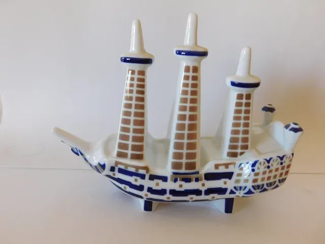 Lote de figuras Sargadelos para JUAN