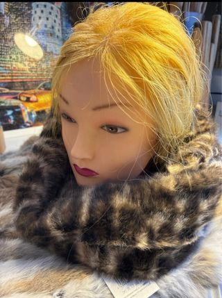 Bufanda de pelo sintético