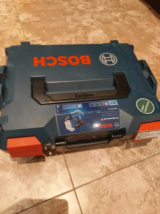 Lijadora Bosch GSS 18V-10 Profesional