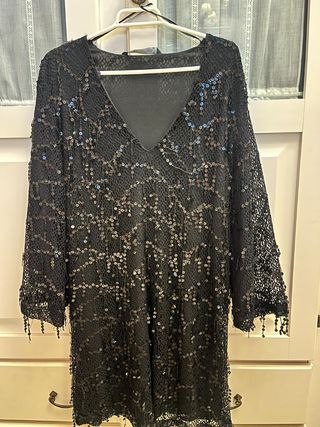 Vestido lentejuelas flecos negro