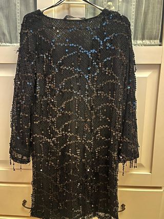 Vestido lentejuelas flecos negro